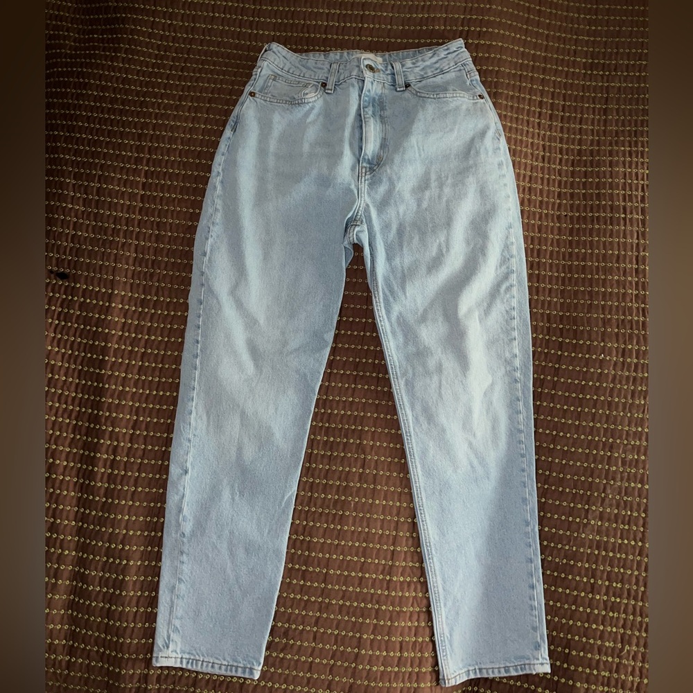 H&M mom jeans